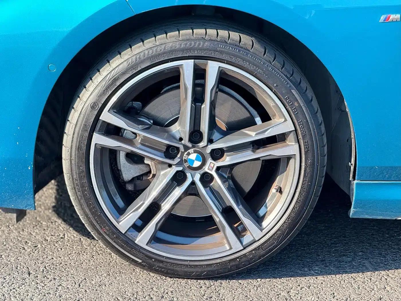 2021 BMW 2 Series Imported Model 225i Four-Door Coupe M Sport Package — миниатюра 21