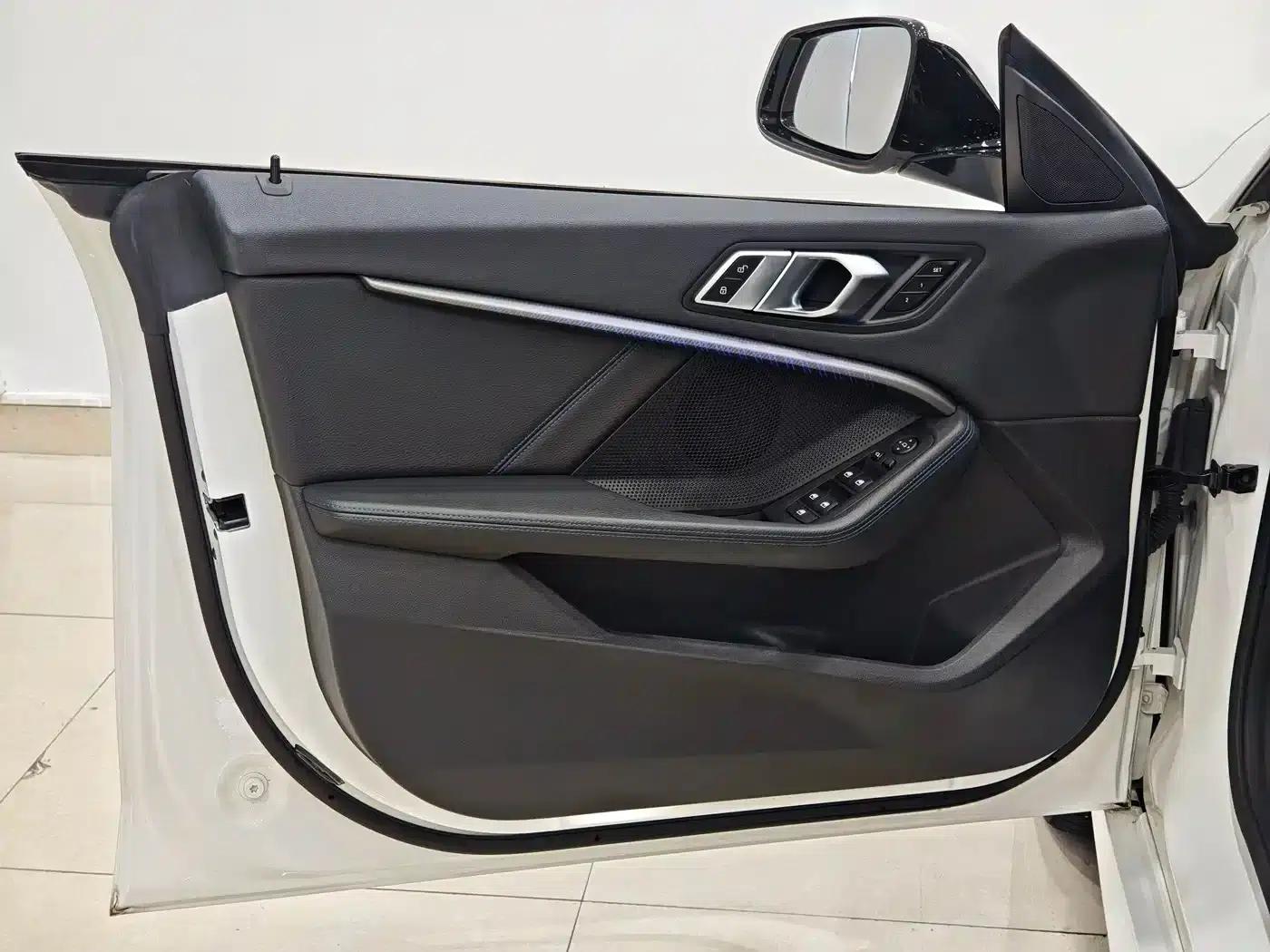 2021 BMW 2 Series Imported 225i Four-Door Coupe M Sport Shadow Edition — миниатюра 12