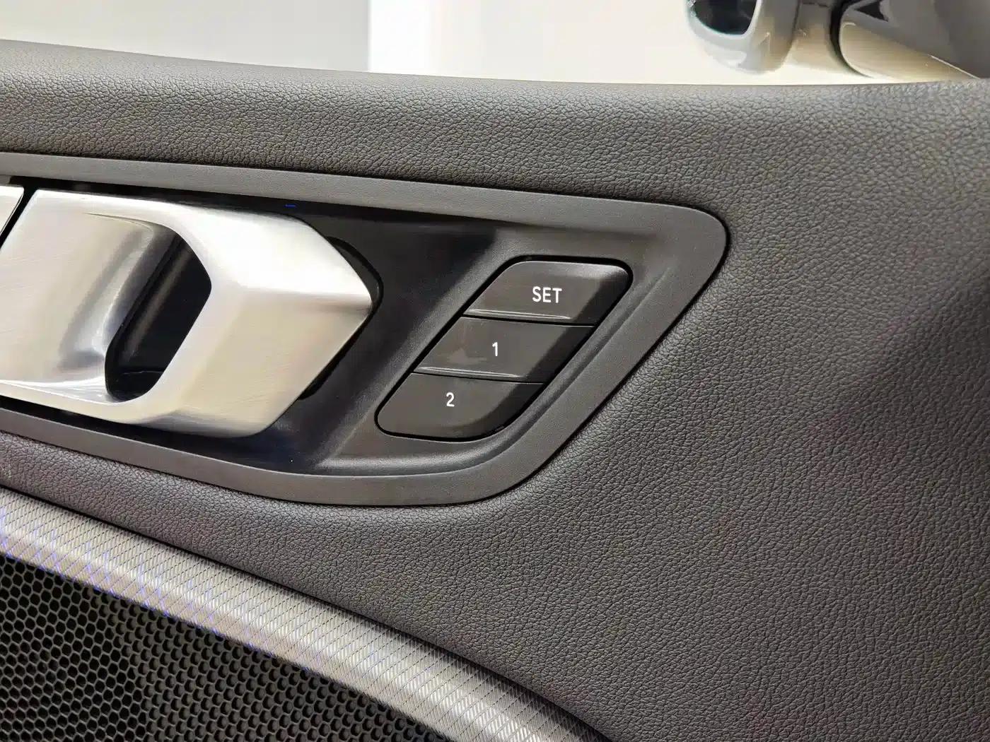 2021 BMW 2 Series Imported 225i Four-Door Coupe M Sport Shadow Edition — миниатюра 13