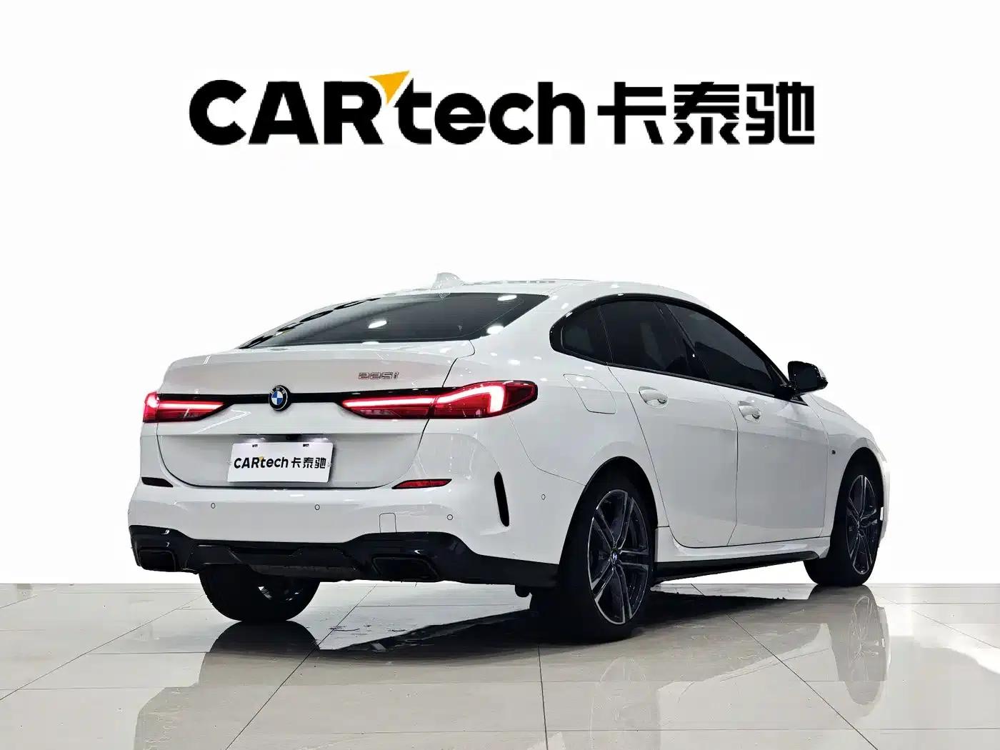 2021 BMW 2 Series Imported 225i Four-Door Coupe M Sport Shadow Edition — миниатюра 4