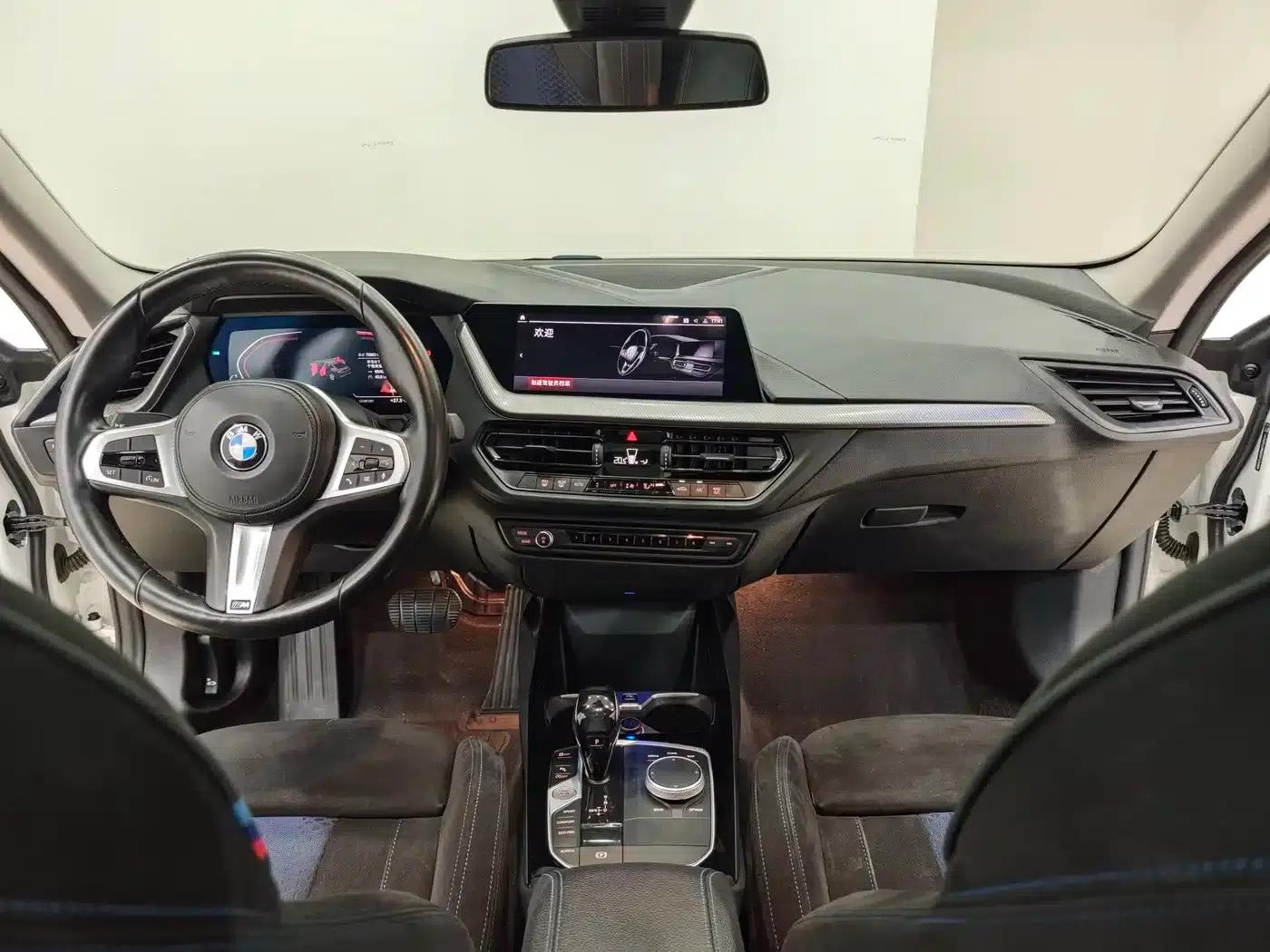 2021 BMW 2 Series Imported 225i Four-Door Coupe M Sport Shadow Edition — миниатюра 7