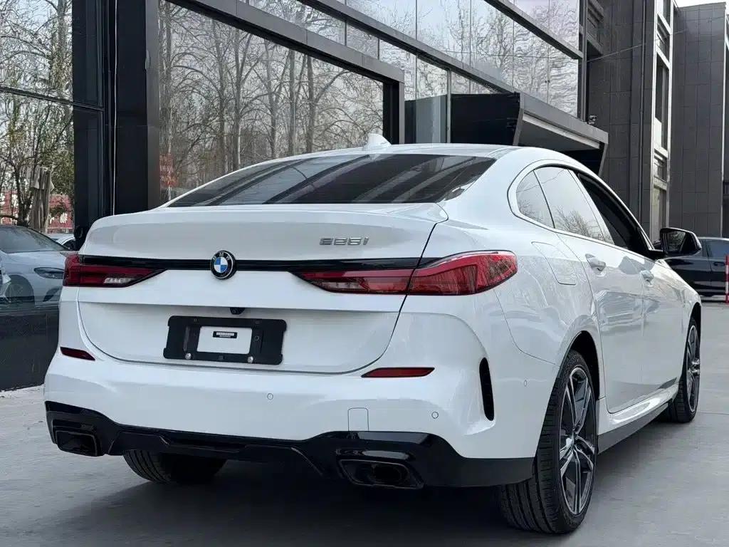 2021 BMW 2 Series Imported Model 225i Four-Door Coupe M Sport Package — миниатюра 7