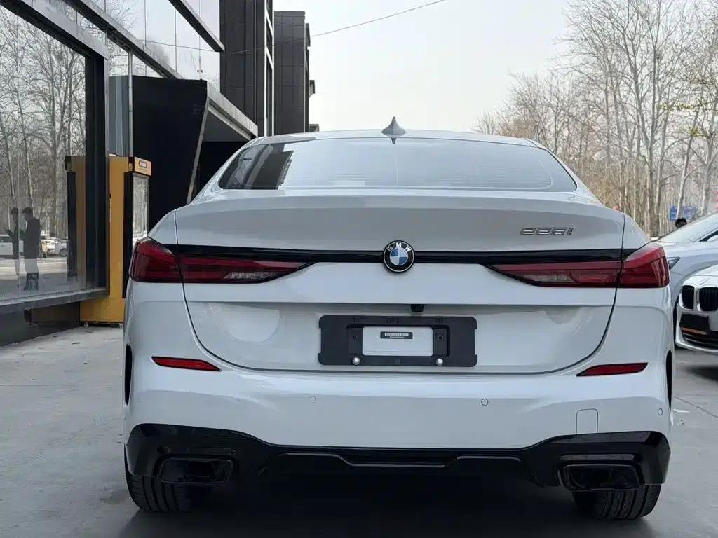 2021 BMW 2 Series Imported Model 225i Four-Door Coupe M Sport Package — миниатюра 8