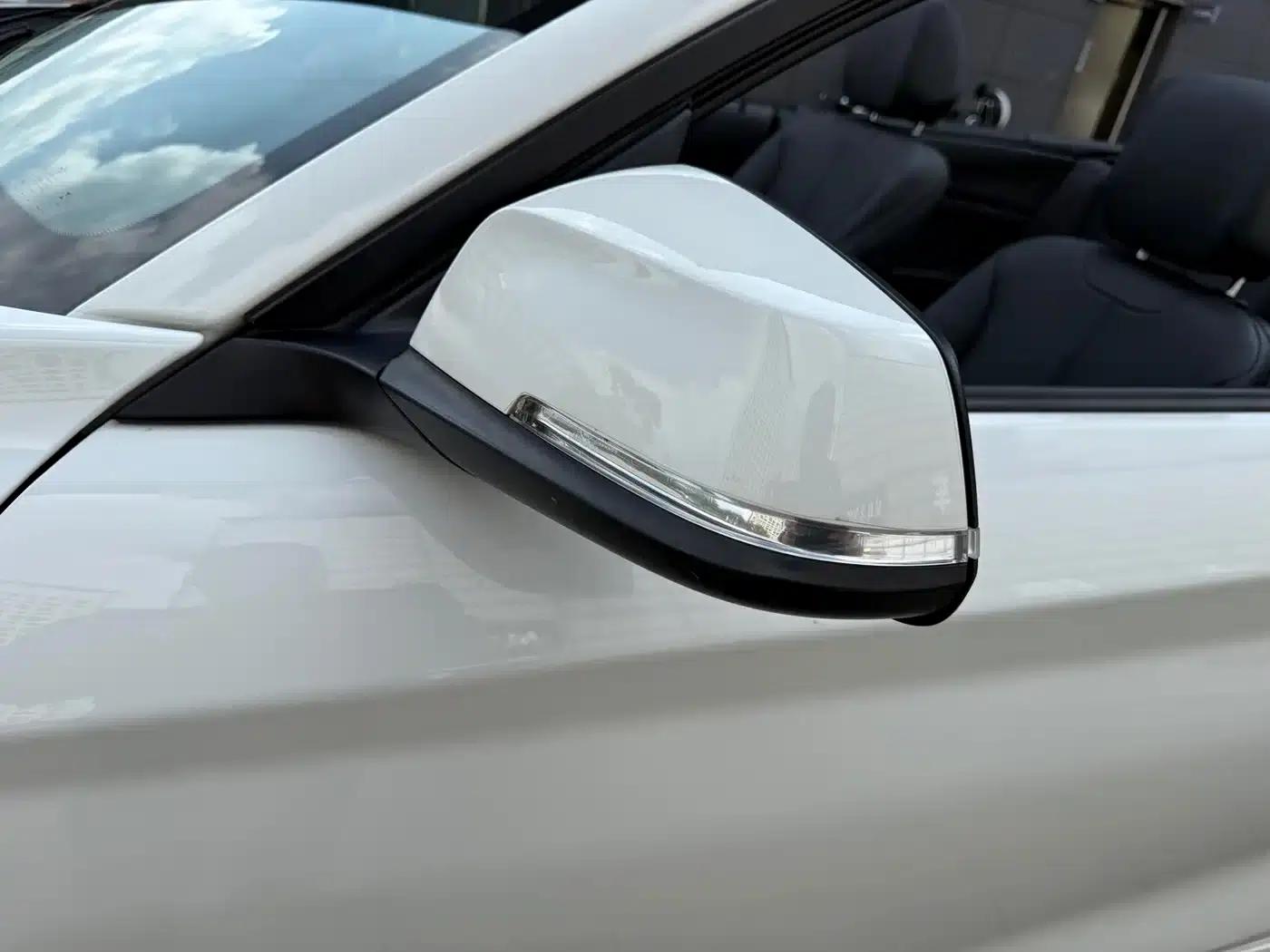 2018 BMW 2 Series Imported 220i Convertible Coupe with Sport Design Package — миниатюра 15