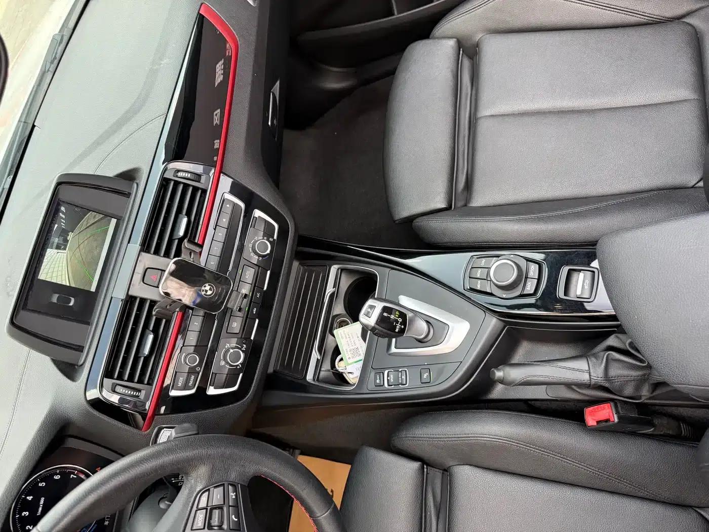 2018 BMW 2 Series Imported 220i Convertible Coupe with Sport Design Package — миниатюра 25