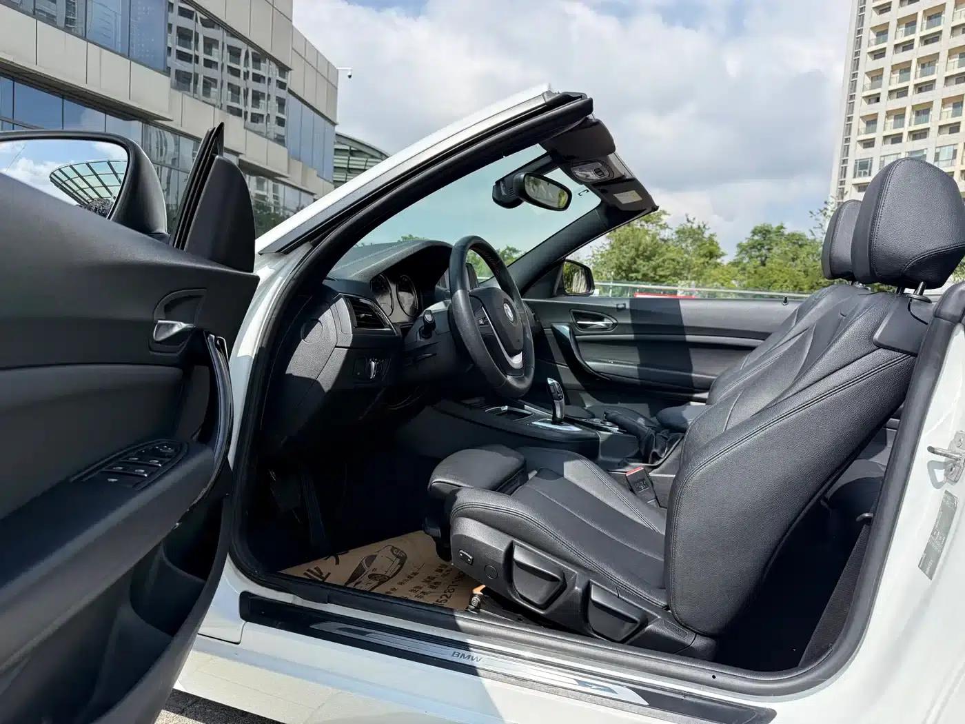 2018 BMW 2 Series Imported 220i Convertible Coupe with Sport Design Package — миниатюра 4