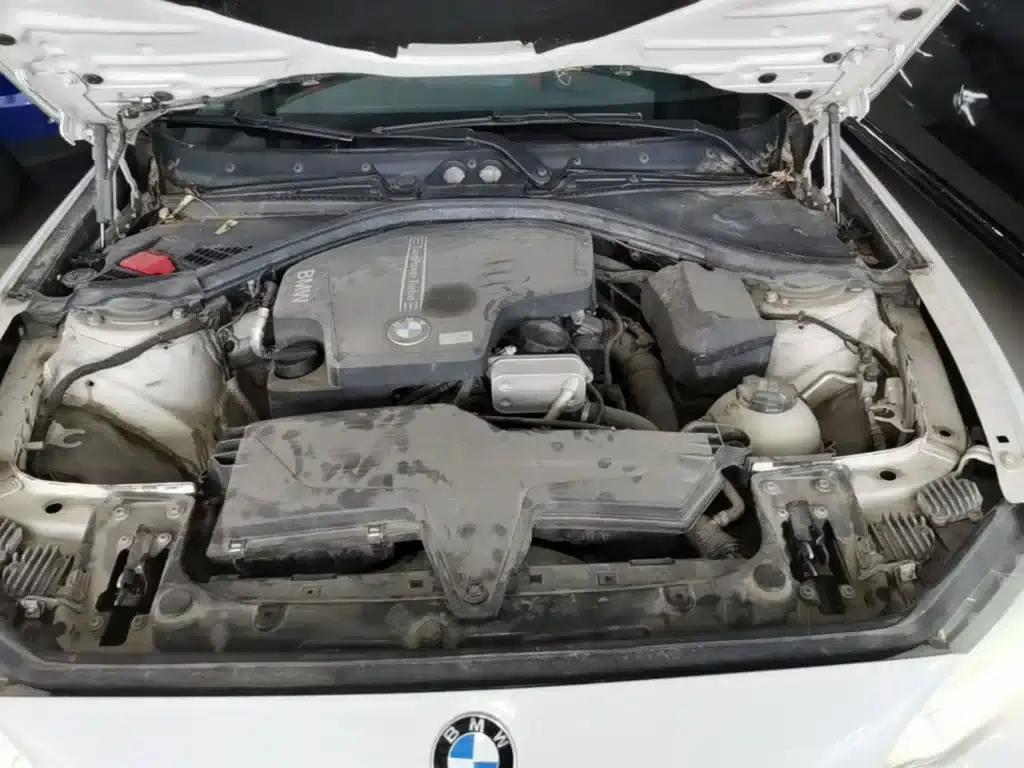 BMW 2 Series (Imported) 2014 220i Leading Edition — миниатюра 20