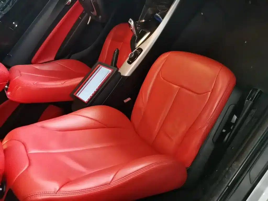 BMW 2 Series (Imported) 2014 220i Leading Edition — миниатюра 25