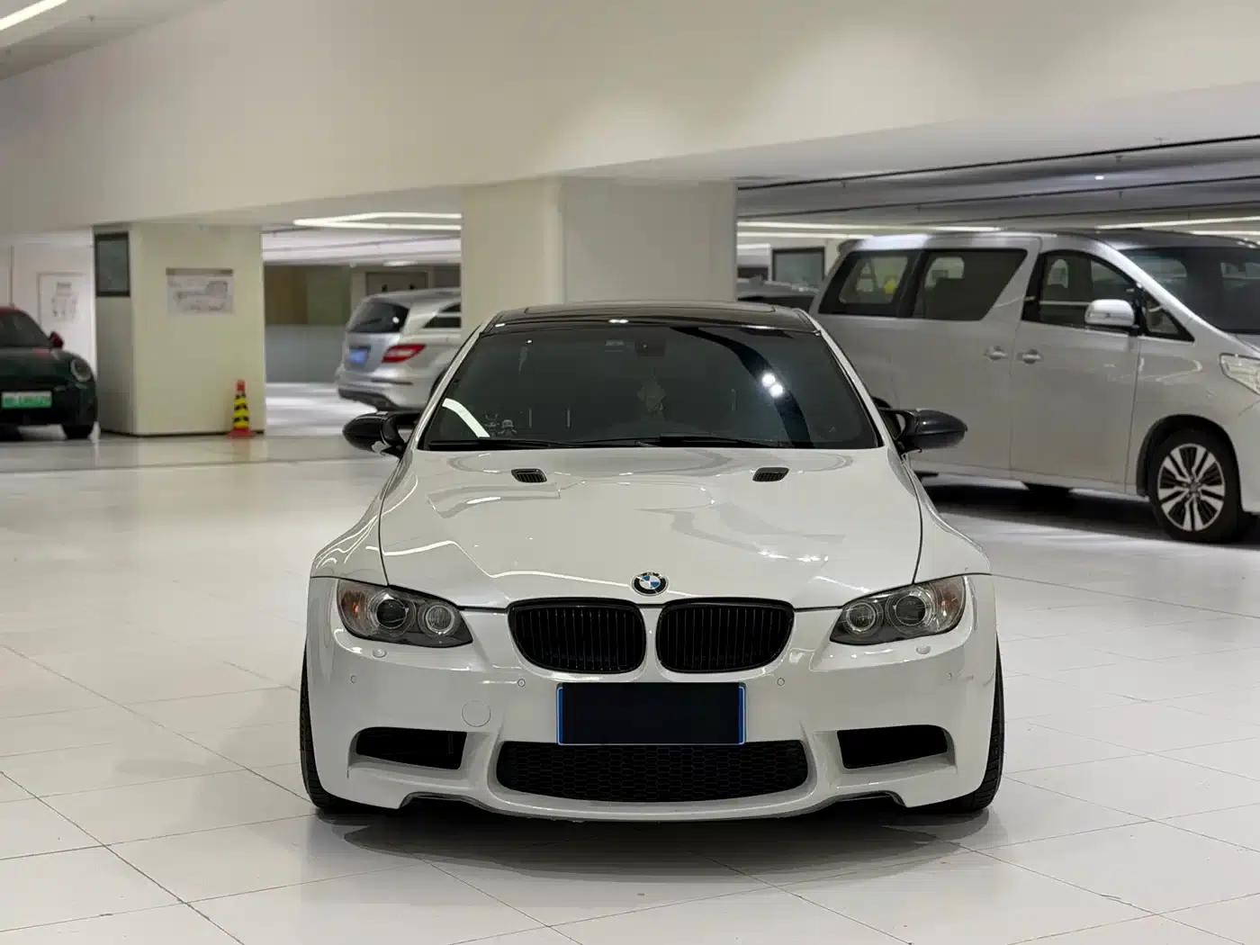 2011 BMW M3 Coupe Matte Finish — миниатюра 2
