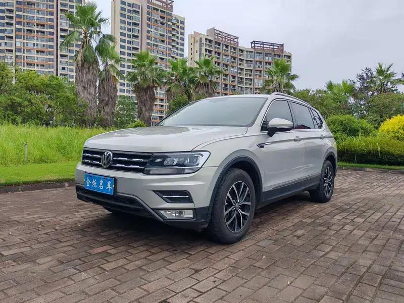 Tiguan L 2017 330TSI Automatic 2WD Luxury Edition — миниатюра 1
