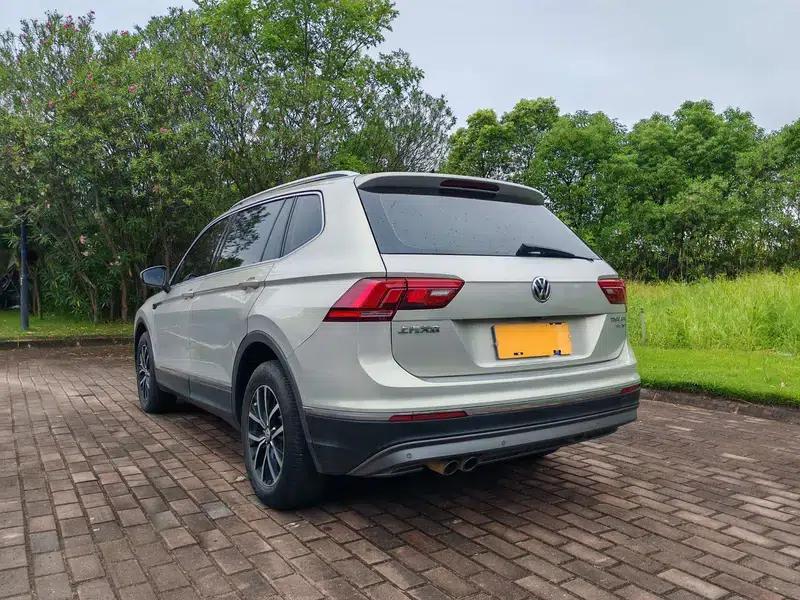 Tiguan L 2017 330TSI Automatic 2WD Luxury Edition — миниатюра 4