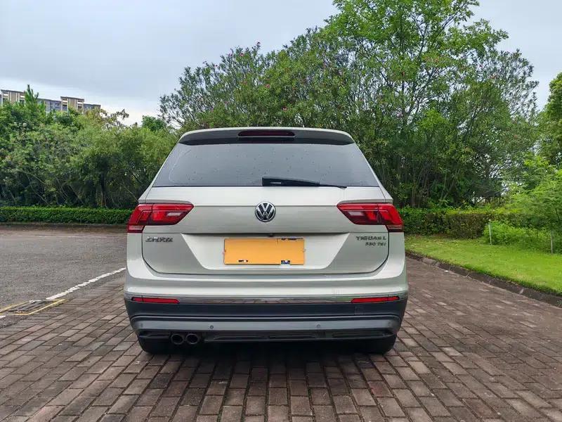 Tiguan L 2017 330TSI Automatic 2WD Luxury Edition — миниатюра 5
