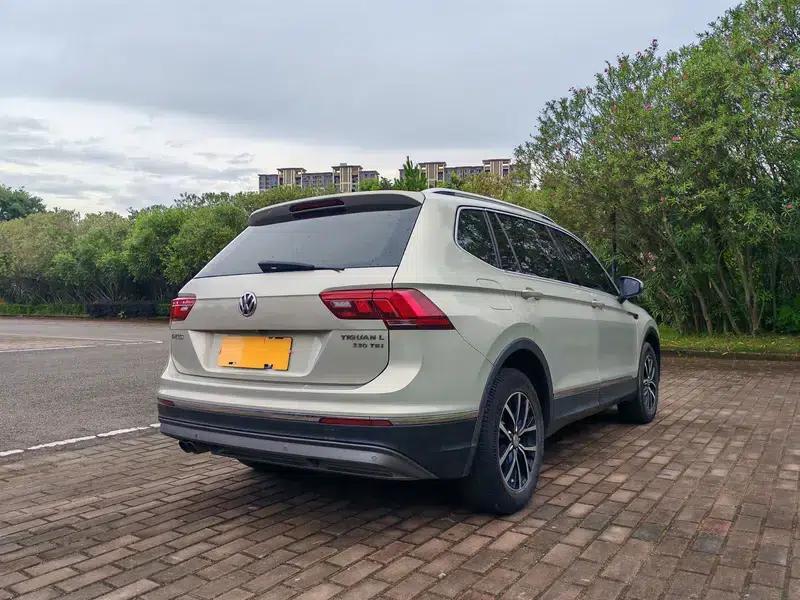 Tiguan L 2017 330TSI Automatic 2WD Luxury Edition — миниатюра 6