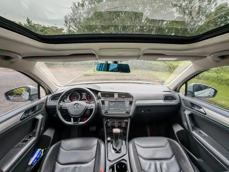 Tiguan L 2017 330TSI Automatic 2WD Luxury Edition — миниатюра 7