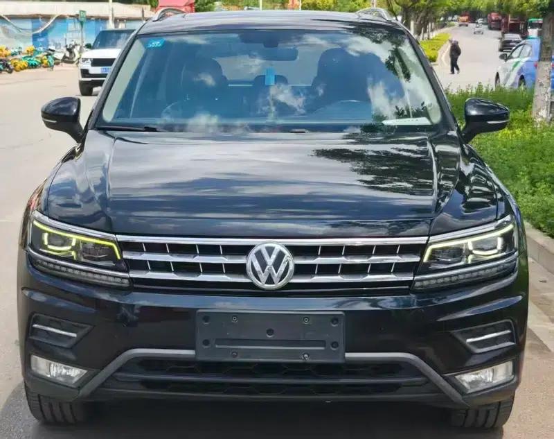 Tiguan L 2018 380TSI Automatic 4WD Luxury Edition — миниатюра 2