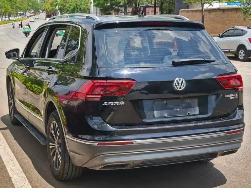 Tiguan L 2018 380TSI Automatic 4WD Luxury Edition — миниатюра 4