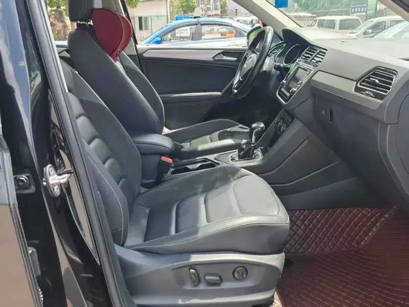 Tiguan L 2018 380TSI Automatic 4WD Luxury Edition — миниатюра 7