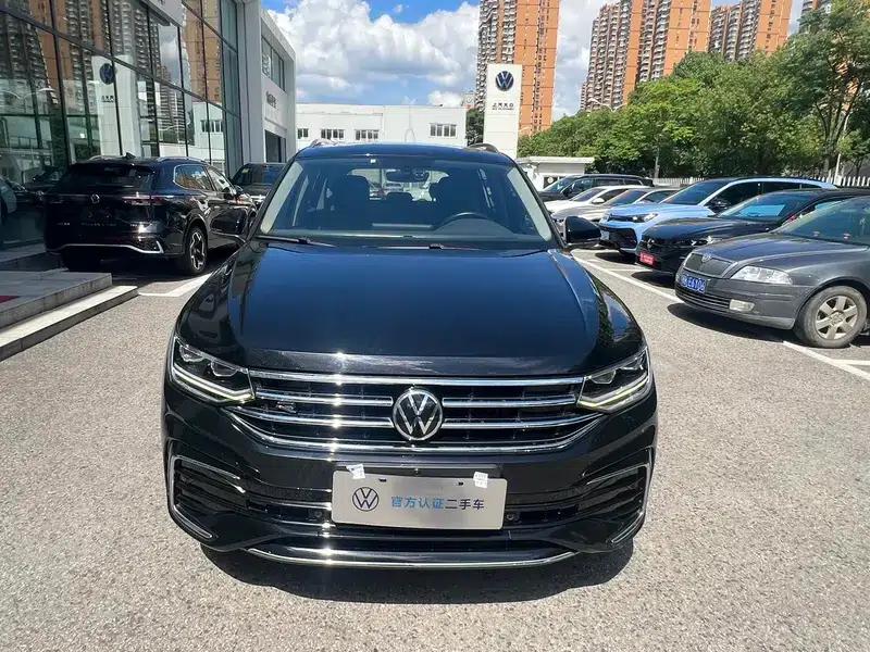 Tiguan L 2022 330TSI Automatic 2WD R-Line Premium Edition — миниатюра 2
