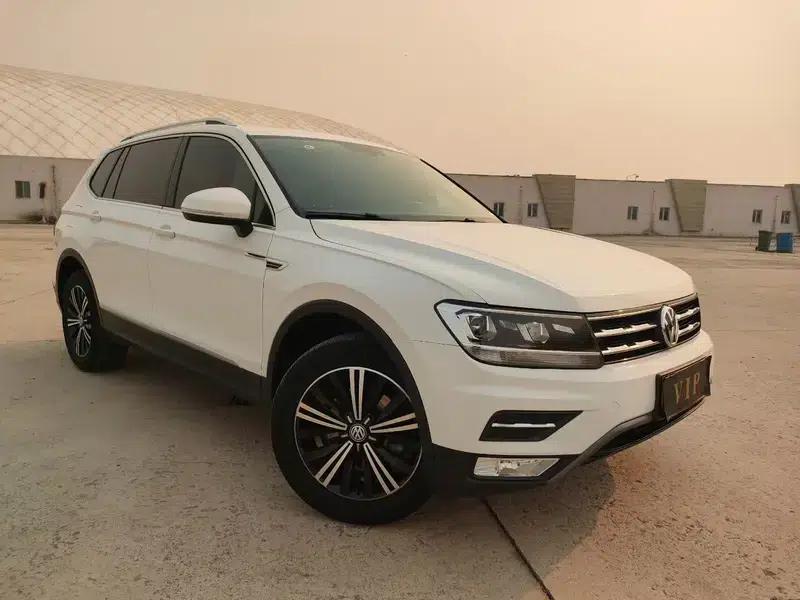 Tiguan L 2019 330TSI Automatic 2WD Panoramic Comfort Edition (National V Emission Standard) — миниатюра 3