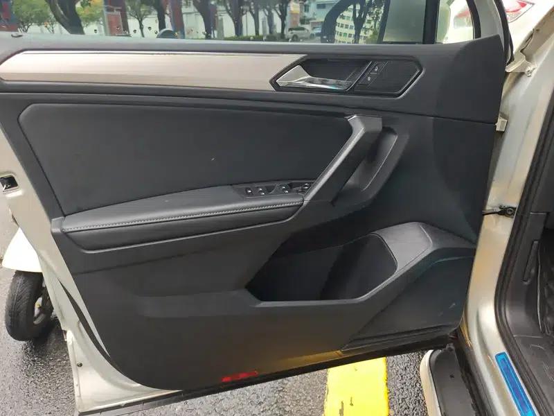Tiguan L 2019 330TSI Automatic 2WD Panoramic Comfort Edition (China VI Emission Standard) — миниатюра 16