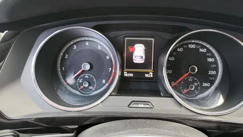 Tiguan L 2018 330TSI Automatic 2WD Comfort Edition — миниатюра 9