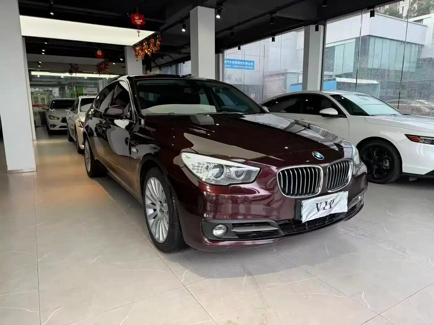 BMW 5 Series GT 2014 535i Leading Edition — миниатюра 1