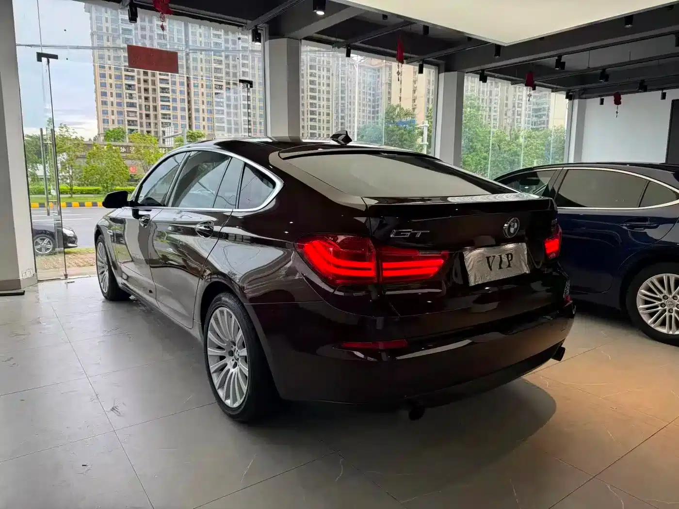 BMW 5 Series GT 2014 535i Leading Edition — миниатюра 8