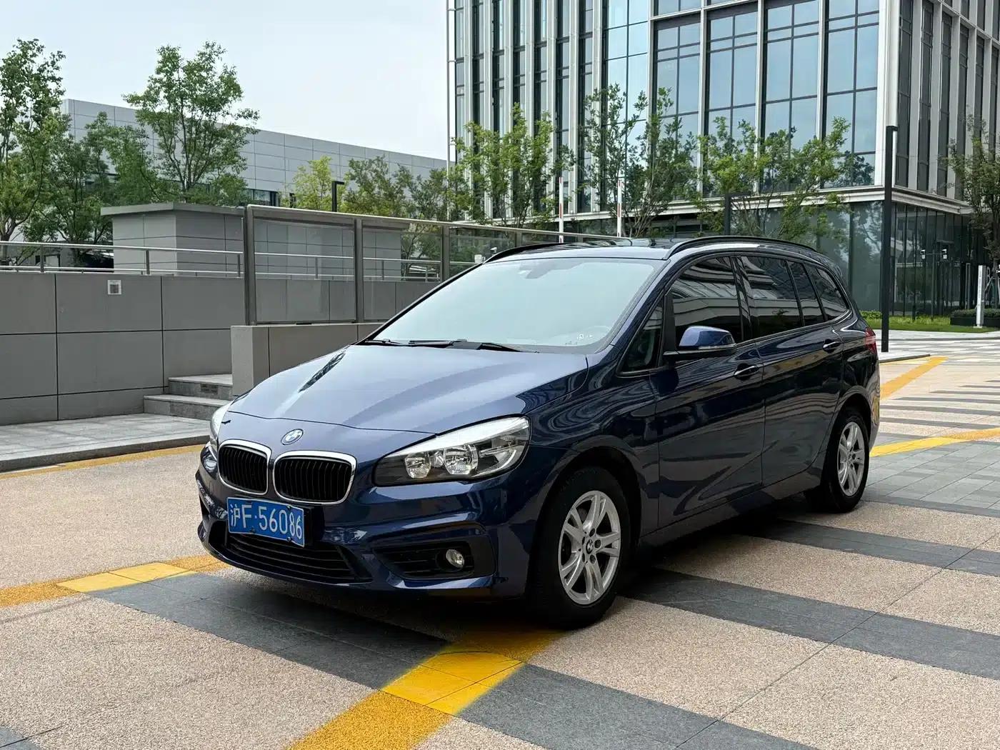 2015 BMW 2 Series Gran Tourer 218i Leading Edition — миниатюра 1