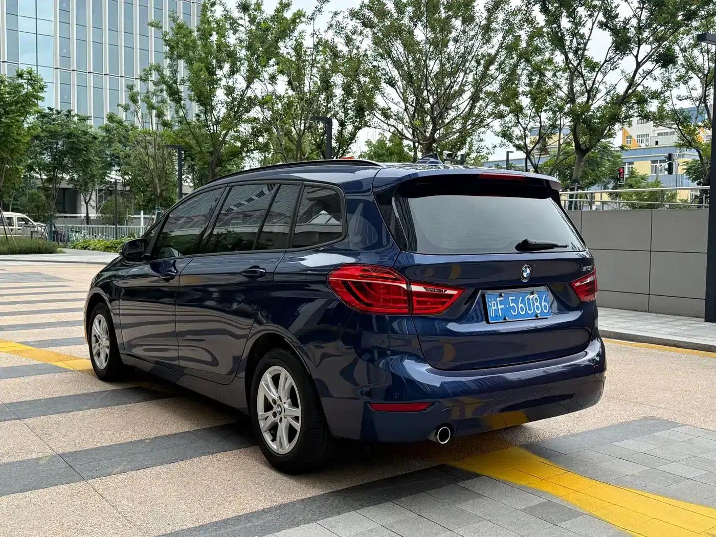 2015 BMW 2 Series Gran Tourer 218i Leading Edition — миниатюра 14