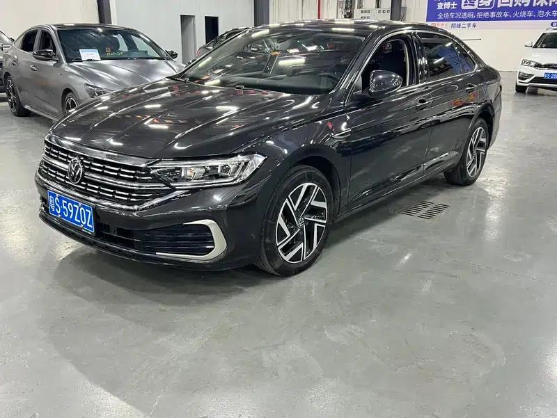 2023 Volkswagen Sagitar 300TSI DSG Super Edition — миниатюра 1
