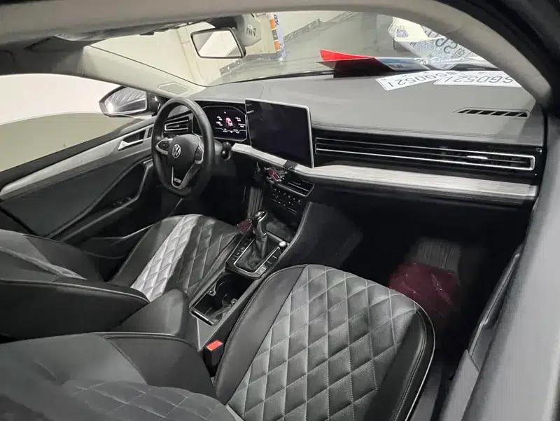 2023 Volkswagen Sagitar 300TSI DSG Super Edition — миниатюра 18