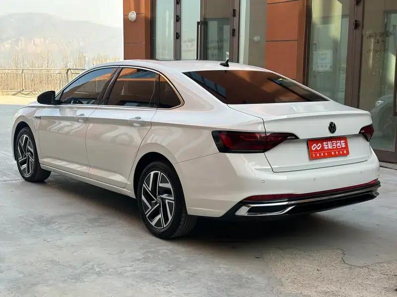 2023 Volkswagen Sagitar 280TSI DSG Super Edition — миниатюра 4