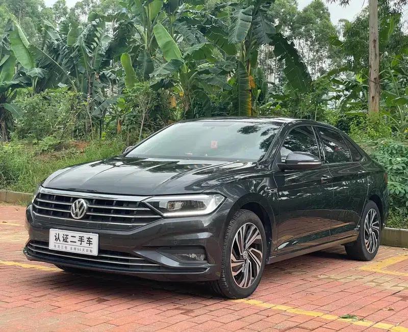 2021 Volkswagen Sagitar 280TSI DSG Luxury Intelligent Edition — миниатюра 1