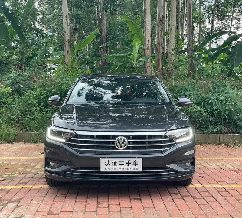 2021 Volkswagen Sagitar 280TSI DSG Luxury Intelligent Edition — миниатюра 2