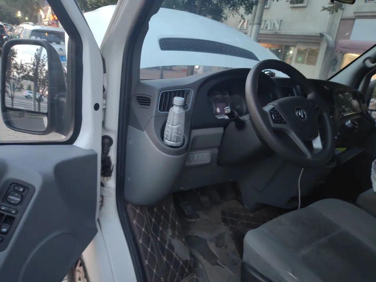 Foton Toano 2024 Geely Xing Multi-Function Cummins 2.8T Manual Long Wheelbase Mid-Roof Rear Single-Tire 7-Seater — миниатюра 16
