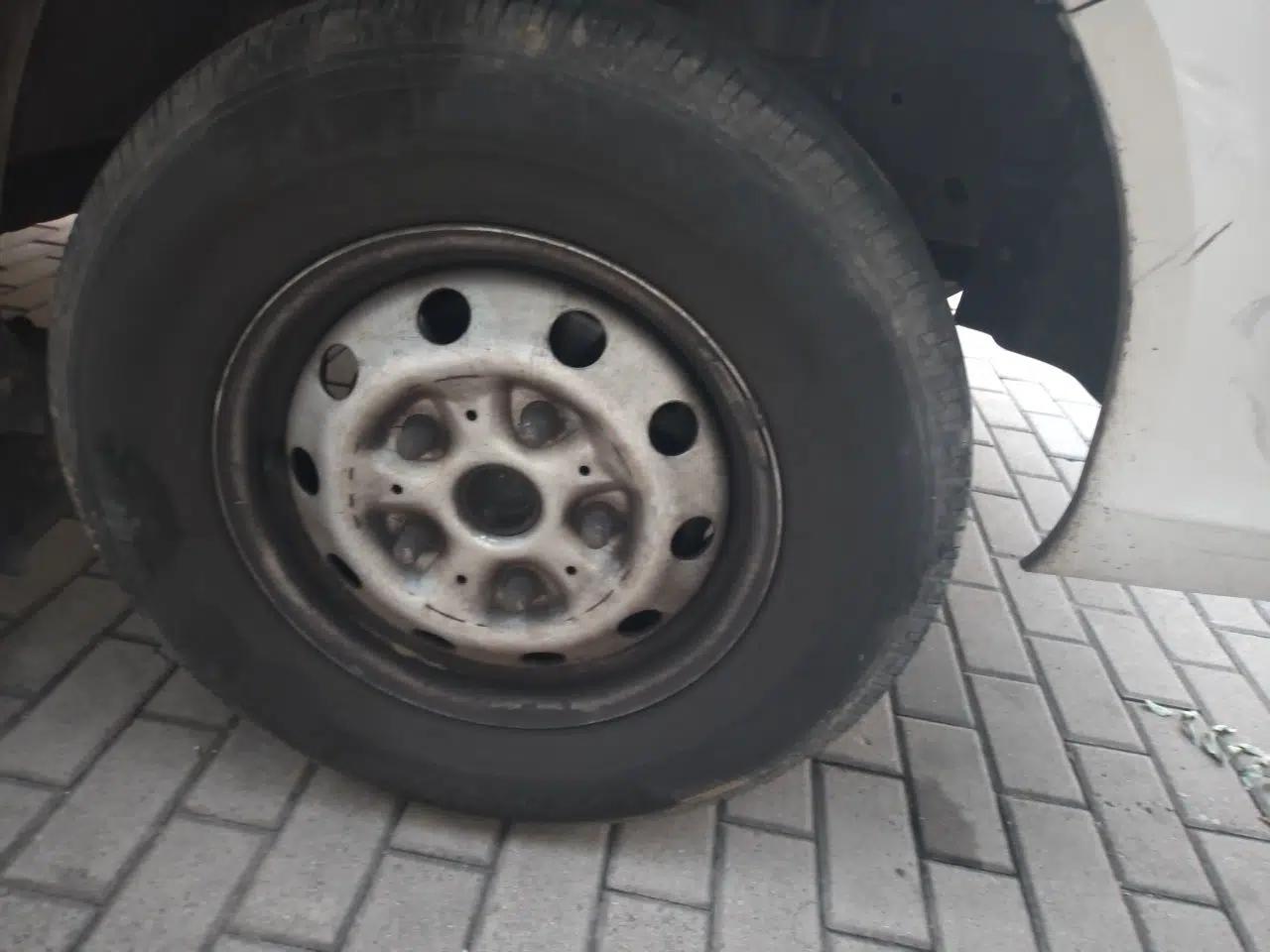 Foton Toano 2024 Geely Xing Multi-Function Cummins 2.8T Manual Long Wheelbase Mid-Roof Rear Single-Tire 7-Seater — миниатюра 8