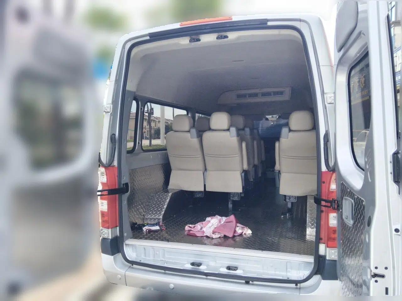 Foton Toano 2019 2.5T Business Edition Extended Wheelbase 9-Seater 4J25TC3 — миниатюра 19