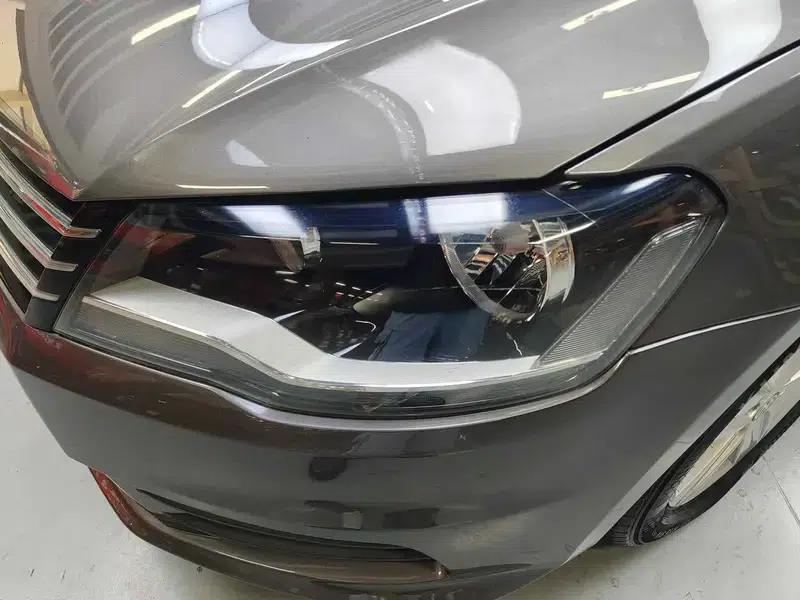 2013 Volkswagen Bora 1.6L Automatic Fashion Edition — миниатюра 11