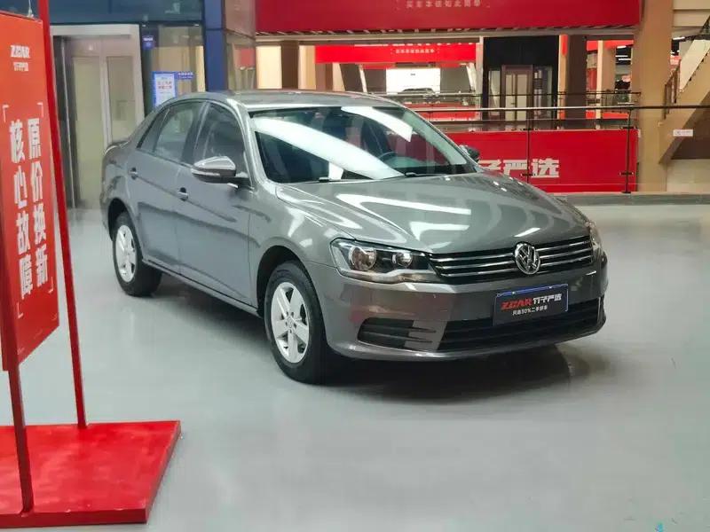 2013 Volkswagen Bora 1.6L Automatic Fashion Edition — миниатюра 3