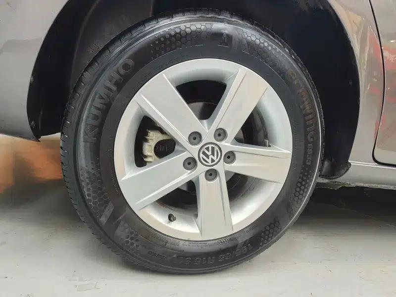 2013 Volkswagen Bora 1.6L Automatic Fashion Edition — миниатюра 22
