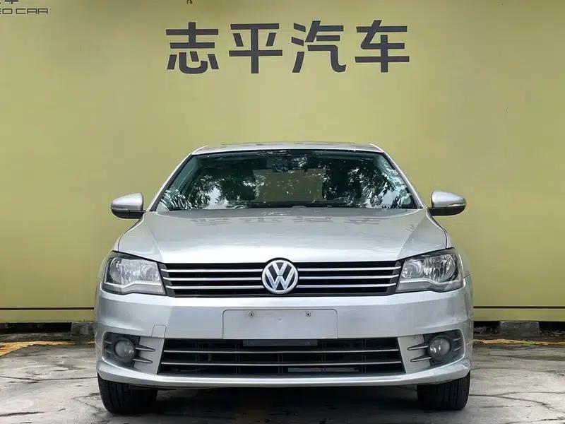 2015 Volkswagen Bora Value Edition 1.6L Automatic Comfort Model — миниатюра 2