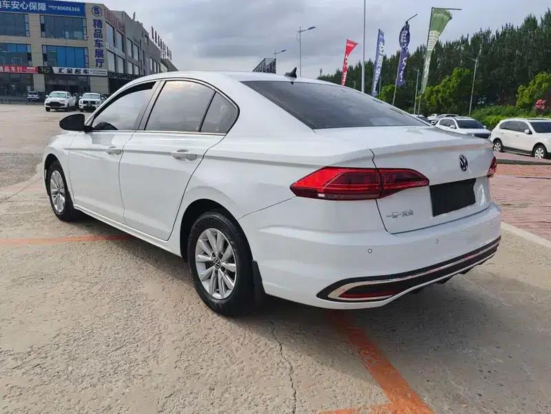 2023 Volkswagen Bora 1.5L Automatic Limited Edition — миниатюра 4