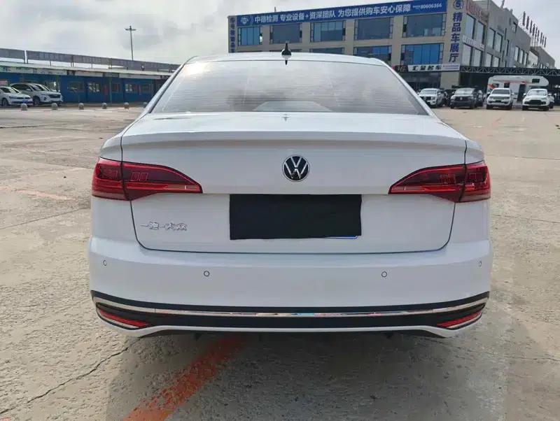 2023 Volkswagen Bora 1.5L Automatic Limited Edition — миниатюра 5