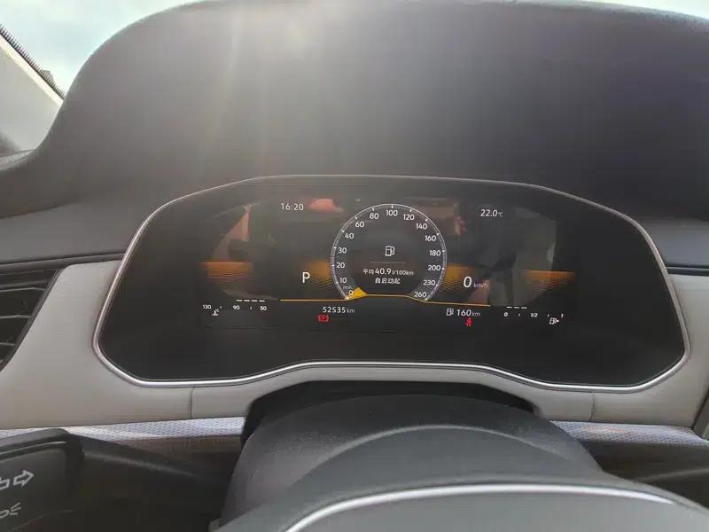 2023 Volkswagen Bora 1.5L Automatic Limited Edition — миниатюра 10