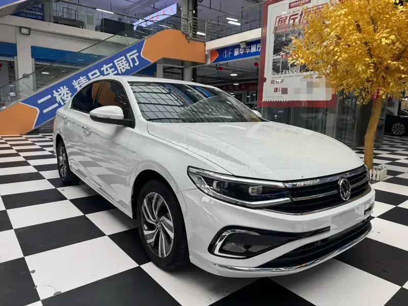 2023 Volkswagen Bora 200TSI DSG Smart PRO Edition — миниатюра 3