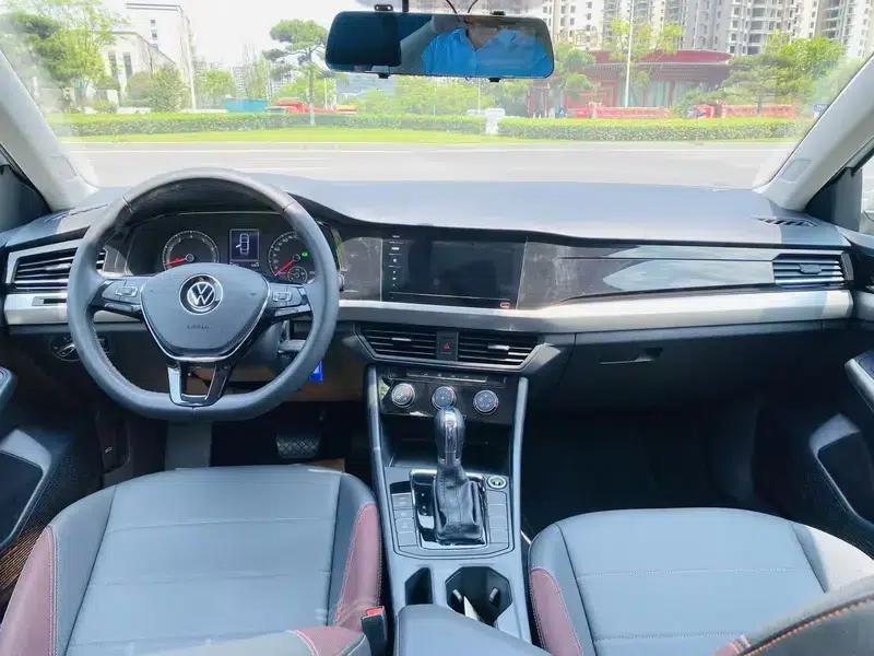 2021 Volkswagen Bora 1.5L Automatic 30th Anniversary Edition — миниатюра 7