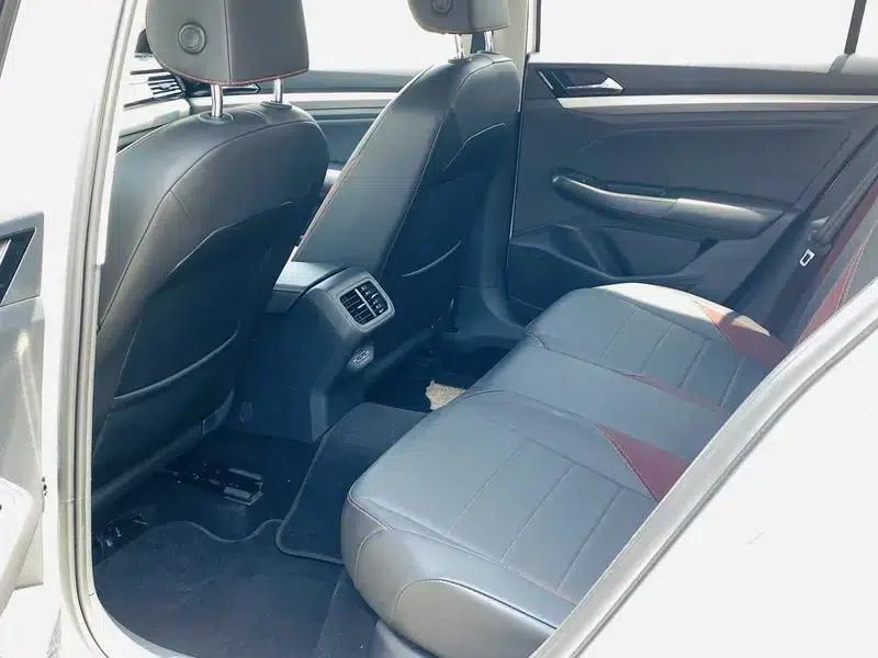 2021 Volkswagen Bora 1.5L Automatic 30th Anniversary Edition — миниатюра 9