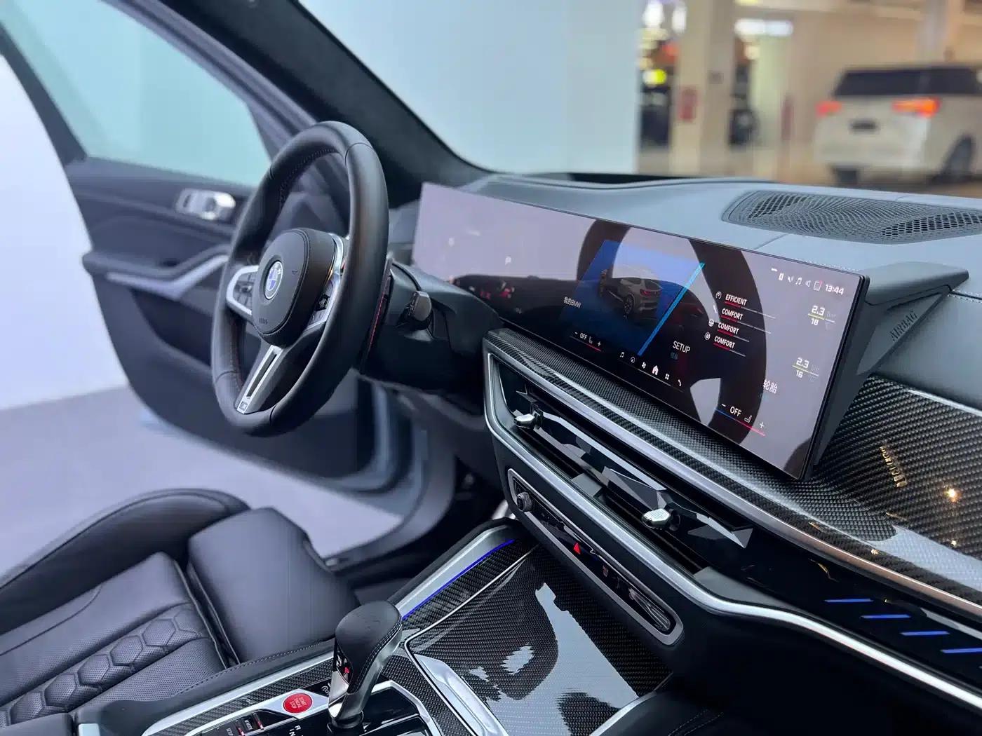2023 BMW X5 M Competition — миниатюра 12