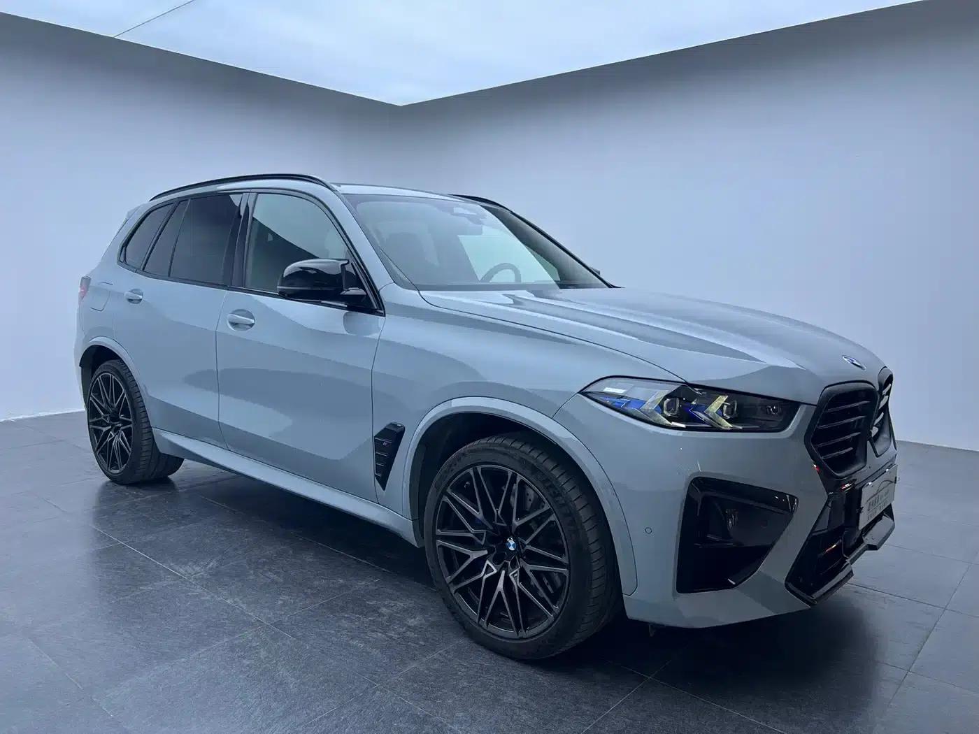 2023 BMW X5 M Competition — миниатюра 3