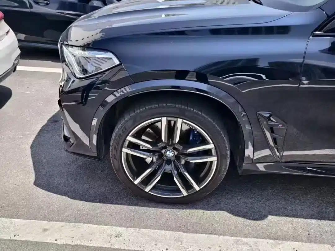 2020 BMW X5 M — миниатюра 2